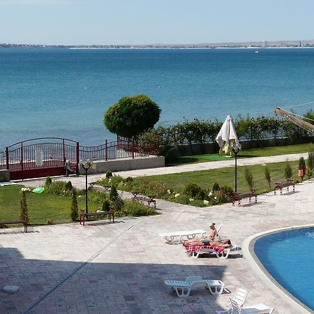 Private Apartments In Privilige Fort Beach Elenite Ngoại thất bức ảnh