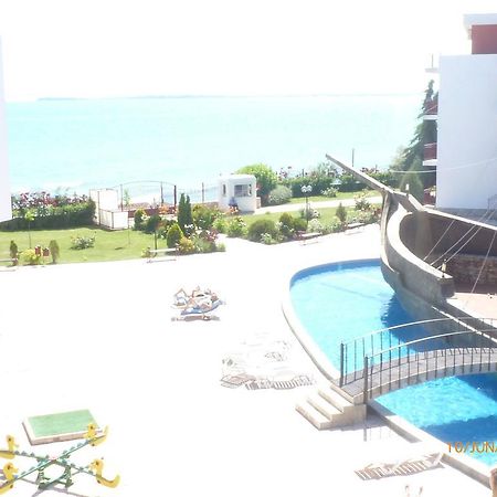 Private Apartments In Privilige Fort Beach Elenite Ngoại thất bức ảnh